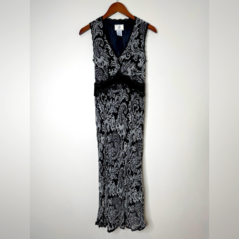 Y2K iCE Black & White 100% Silk Paisley Babydoll Sleeveless Maxi Dress‎ Sz 6